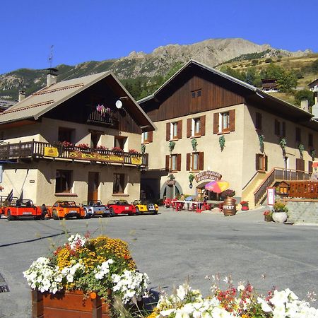 La Vieille Auberge Vars  Exterior photo